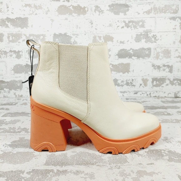 NEW Sorel Brex Cream Beige Leather Pull On Block Heel Chelsea Boots V203 - Picture 5 of 10